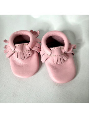 Baby Freshly Picked Moccasins Size 0 Newborn Pink Leather Shoes
